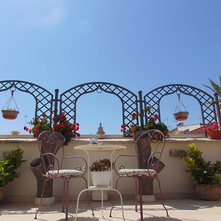 3 Archi B&B Трани Екстериор снимка
